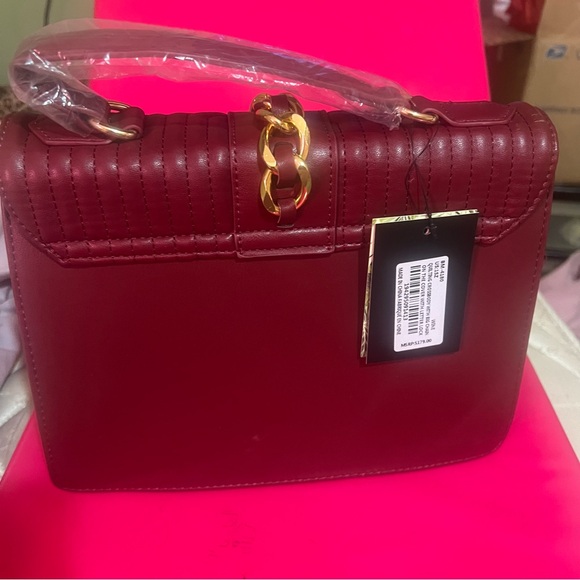 Badgley Mischka Kelly Quilted Crossbody Bag NWT - Picture 7 of 10